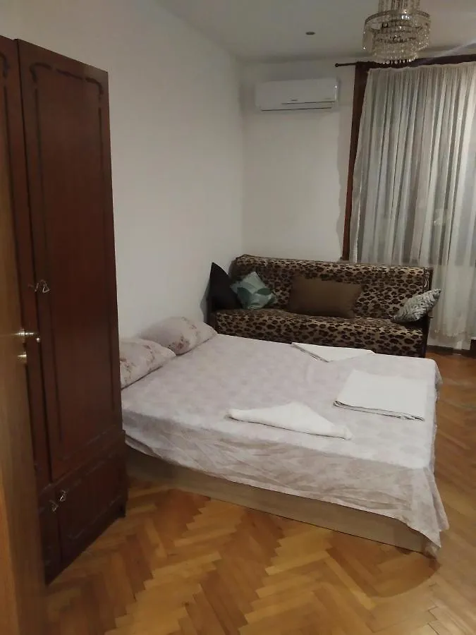 바르나 27 Юли 3 Бюджет 아파트 0*,